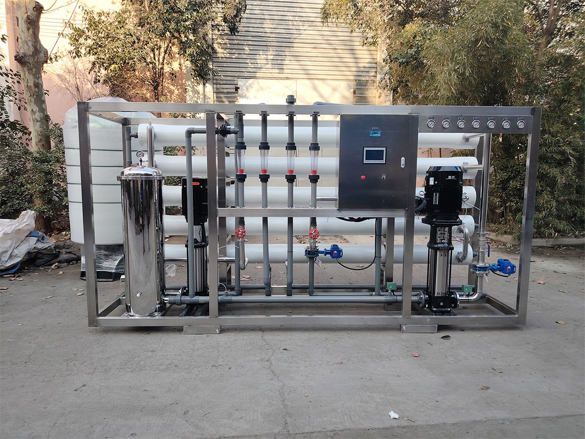 涪陵15吨单级反渗透设备